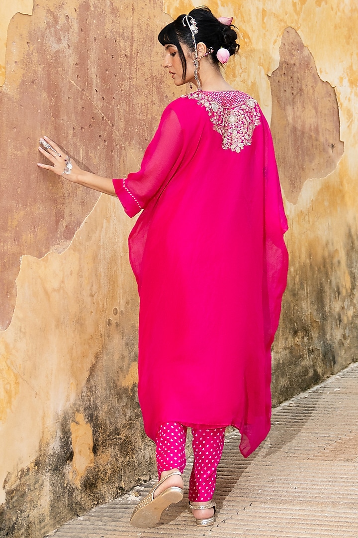 Rani Pink Silk Embroidered Kaftan Set by Pink City By Sarika at Pernia's Pop Up Shop
