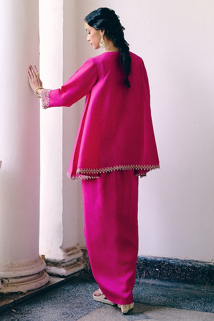 Rani pink Silk Embroidered Kurta Set by Pink City By Sarika at Pernia's Pop Up Shop