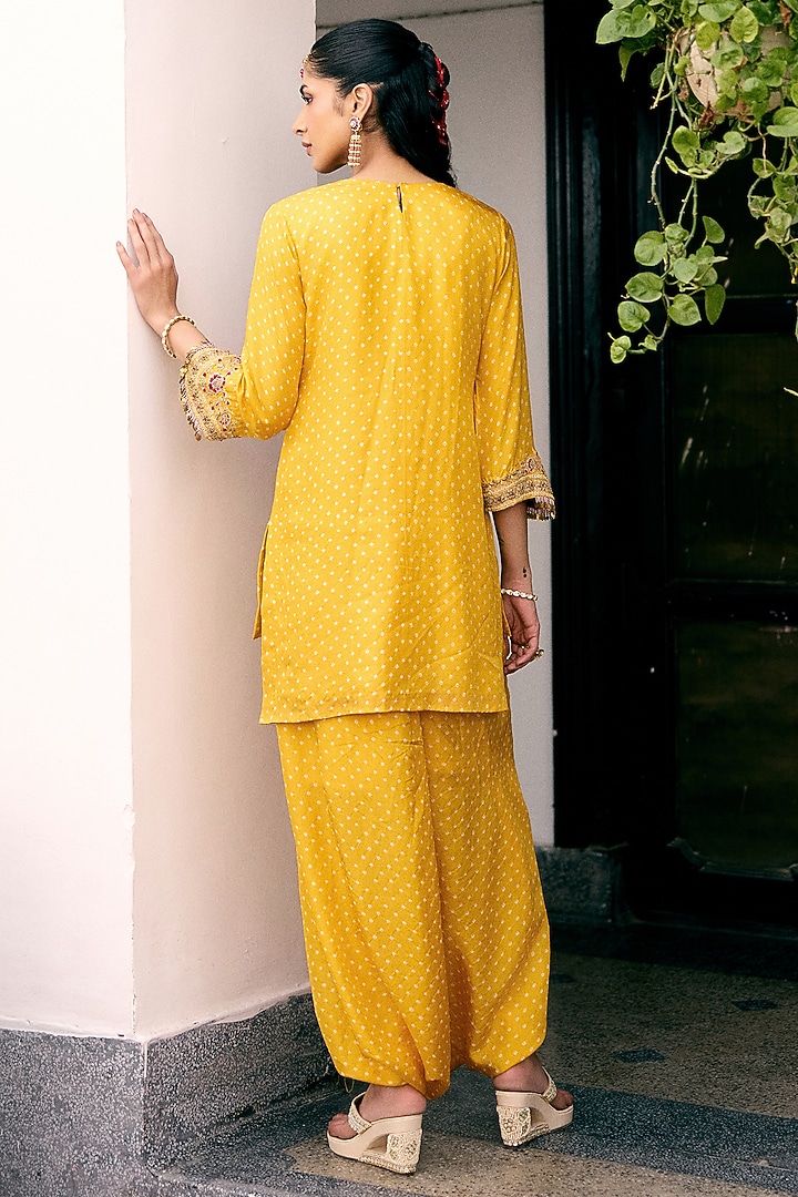 Yellow Silk Resham Embroidered Kurta Set by Pink City By Sarika at Pernia's Pop Up Shop
