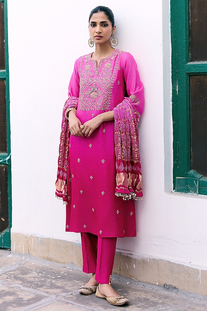 Fuchsia Ombre Silk Chanderi Resham Embroidered Kurta Set by Pink City By Sarika at Pernia's Pop Up Shop