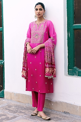 Fuchsia Ombre Silk Chanderi Resham Embroidered Kurta Set by Pink City By Sarika