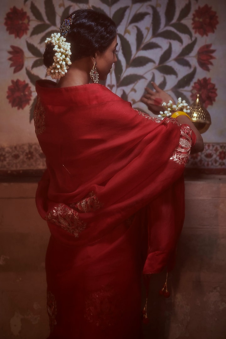 Red Organza Embroidered Wedding Saree Set by Pink City By Sarika at Pernia's Pop Up Shop