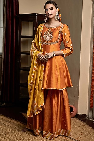 Burnt Orange Ombre Hand Embroidered Kurta Set by Pink City By Sarika