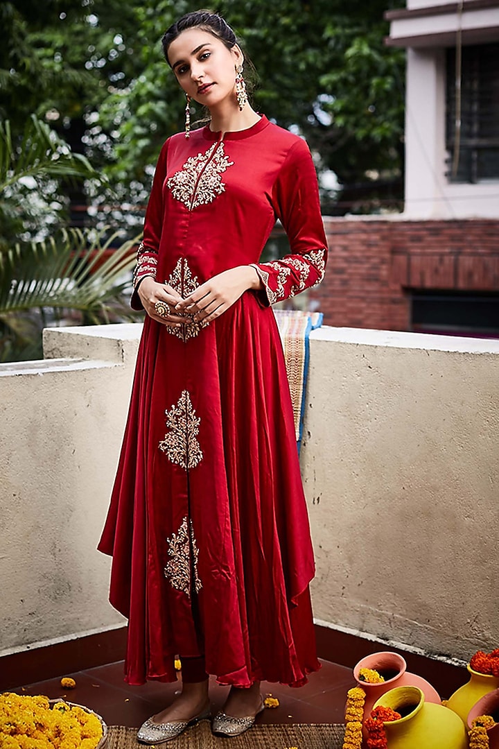 Red Zardosi Hand Embroidered Kurta by Pink City By Sarika at Pernia's Pop Up Shop