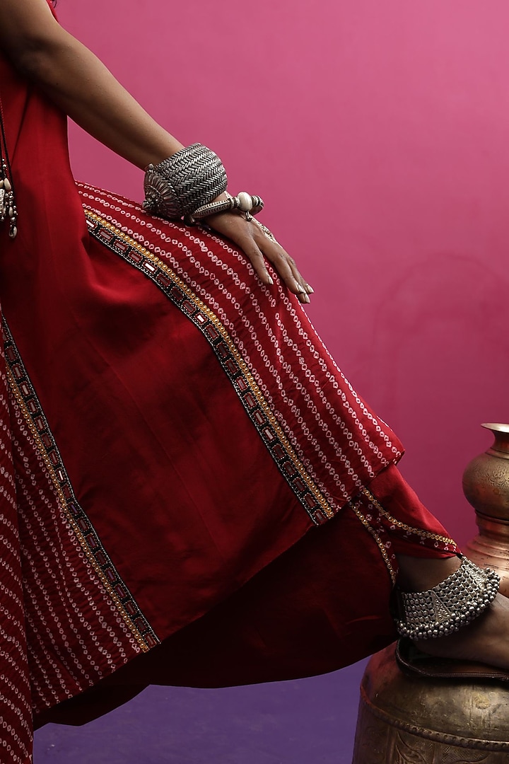 Red Silk Resham Embroidered Bandhani Cape Set by Pink City By Sarika at Pernia's Pop Up Shop