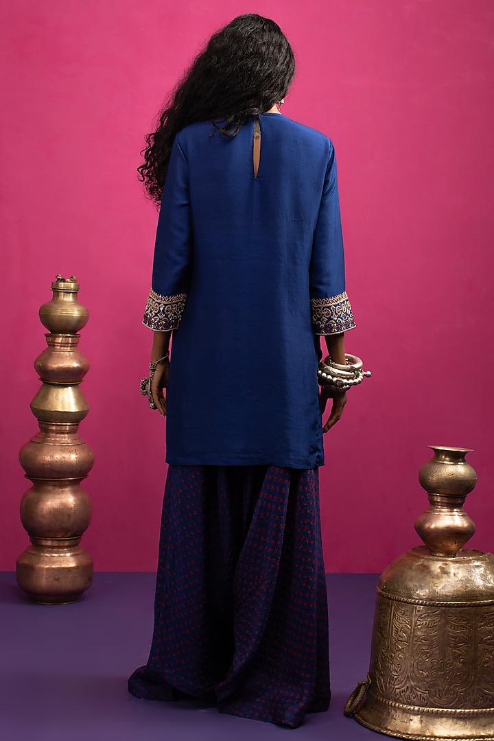 Blue Silk Dori & Mirror Embroidered Kurta Set by Pink City By Sarika at Pernia's Pop Up Shop