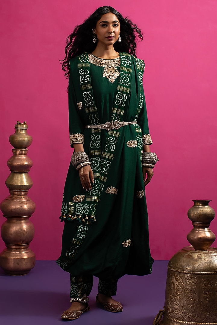 Green Moonga Silk Kurta Set by Pink City By Sarika at Pernia's Pop Up Shop