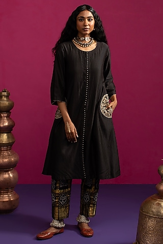 Black Silk Chanderi Embroidered Kurta Set by Pink City By Sarika