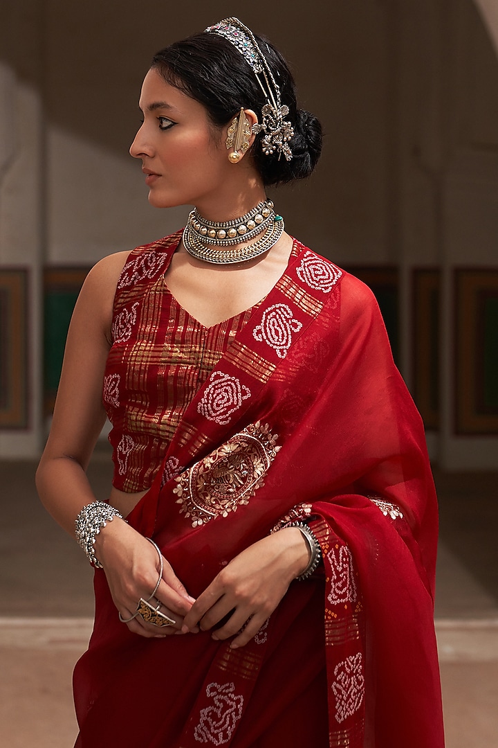 Red Organza & Cotton Gharchola Wedding Saree Set by Pink City By Sarika at Pernia's Pop Up Shop