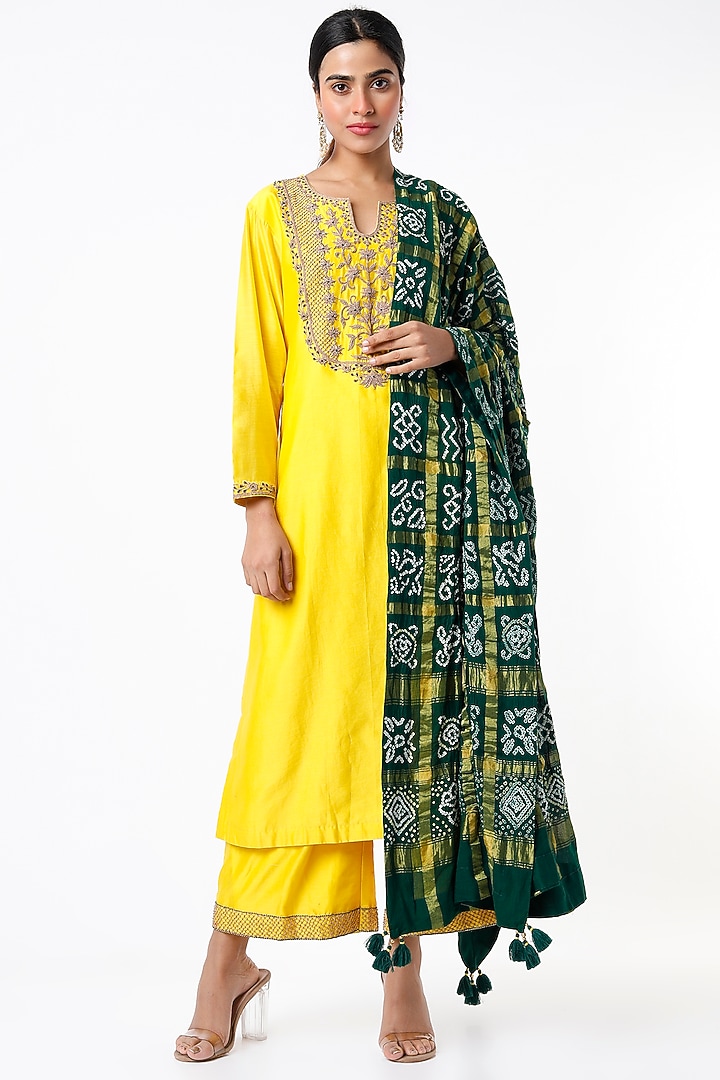 Lemon Yellow Embroidered Kurta Set by Pink City By Sarika at Pernia's Pop Up Shop