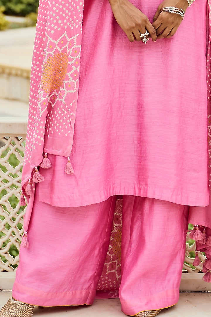 Pink Silk Chanderi Floral Embroidered Kurta Set by Pink City By Sarika at Pernia's Pop Up Shop