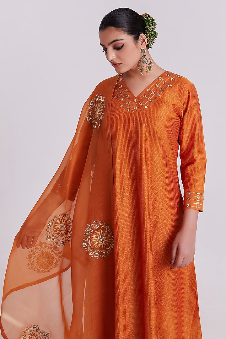 Rust Orange Checks Zari Floral Embroidered Kurta Set by Pink City By Sarika at Pernia's Pop Up Shop