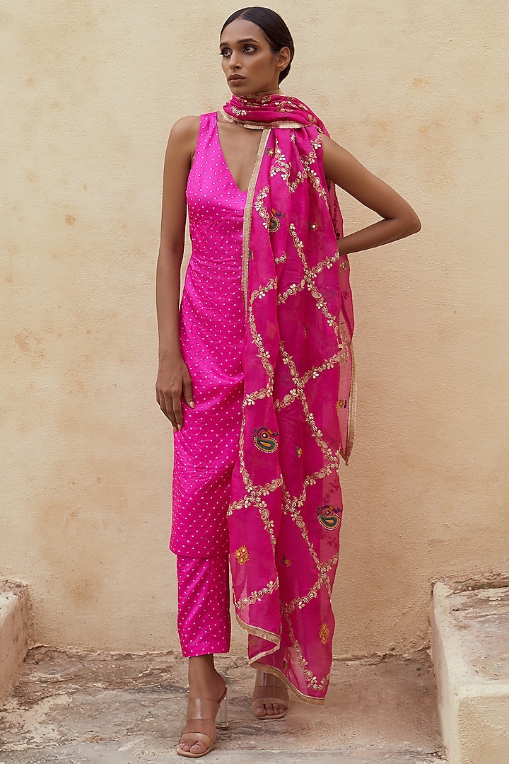 Hot Pink Silk Organza Bandhani Kurta Set by Pink City By Sarika at Pernia's Pop Up Shop