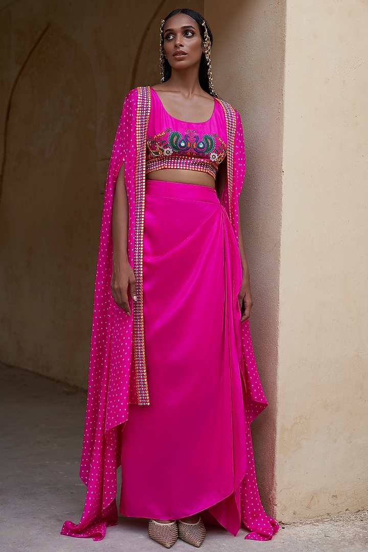 Hot Pink Silk Bandhej Cape Set by Pink City By Sarika at Pernia's Pop Up Shop
