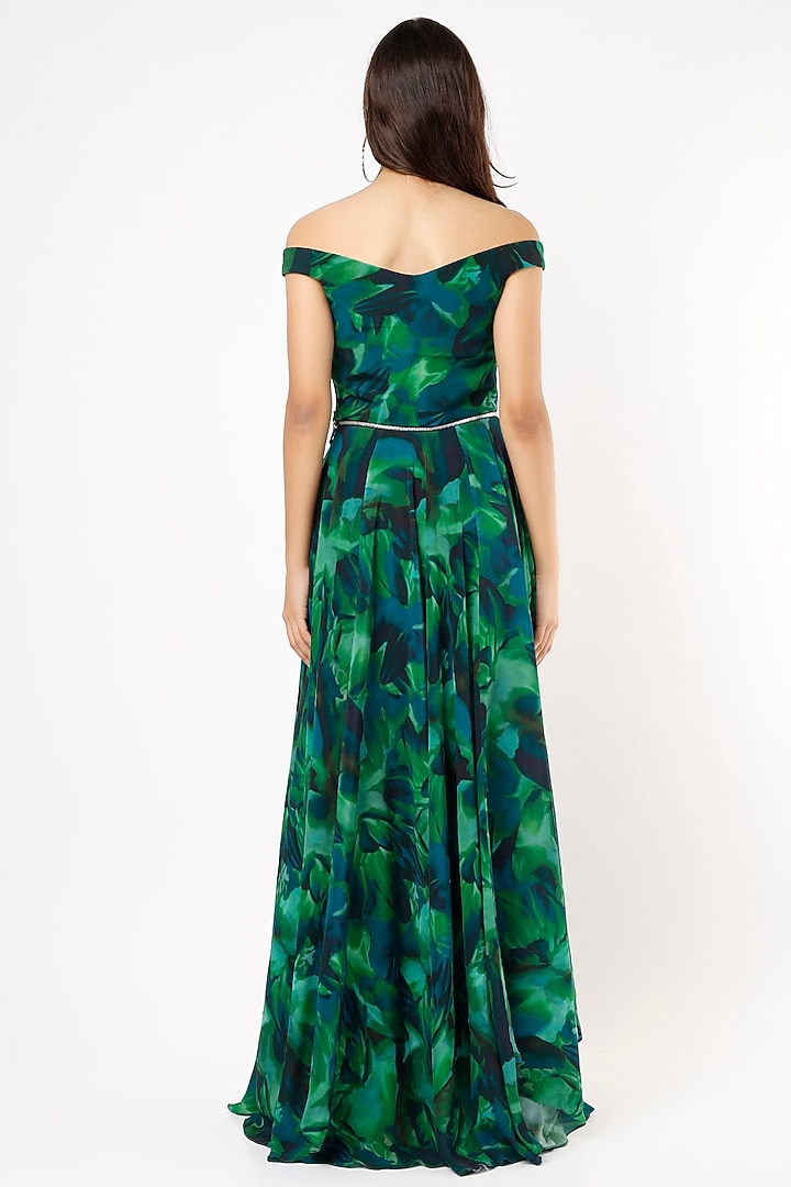 Emerald Green Off-Shoulder Detachable Gown With Belt by Pocket Stories at Pernia's Pop Up Shop