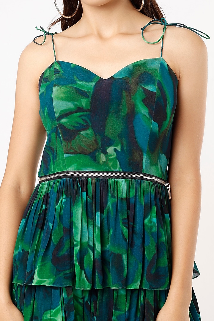 Emerald Green Detachable Gown With Digital Print by Pocket Stories at Pernia's Pop Up Shop