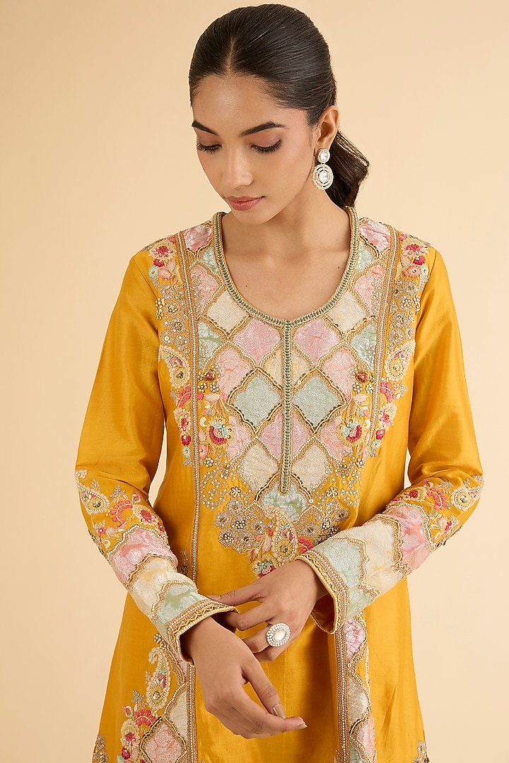 Mustard Chanderi Patchwork Kurta Set by Petticoat Lane at Pernia's Pop Up Shop