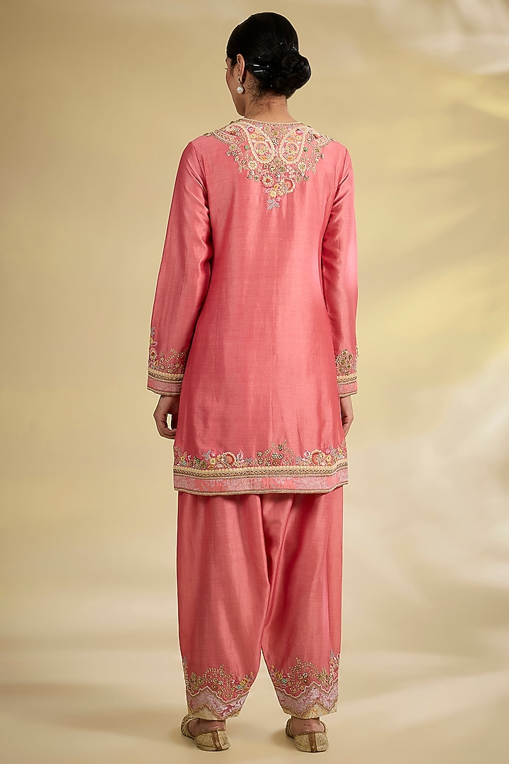 Rose Pink Chanderi & Shimmer Brocade Short Kurta Set by Petticoat Lane at Pernia's Pop Up Shop