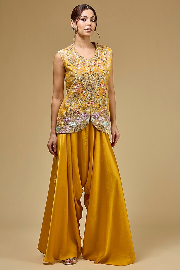 Mustard Organza Hand & Machine Embroidered Cape Set by Petticoat Lane at Pernia's Pop Up Shop