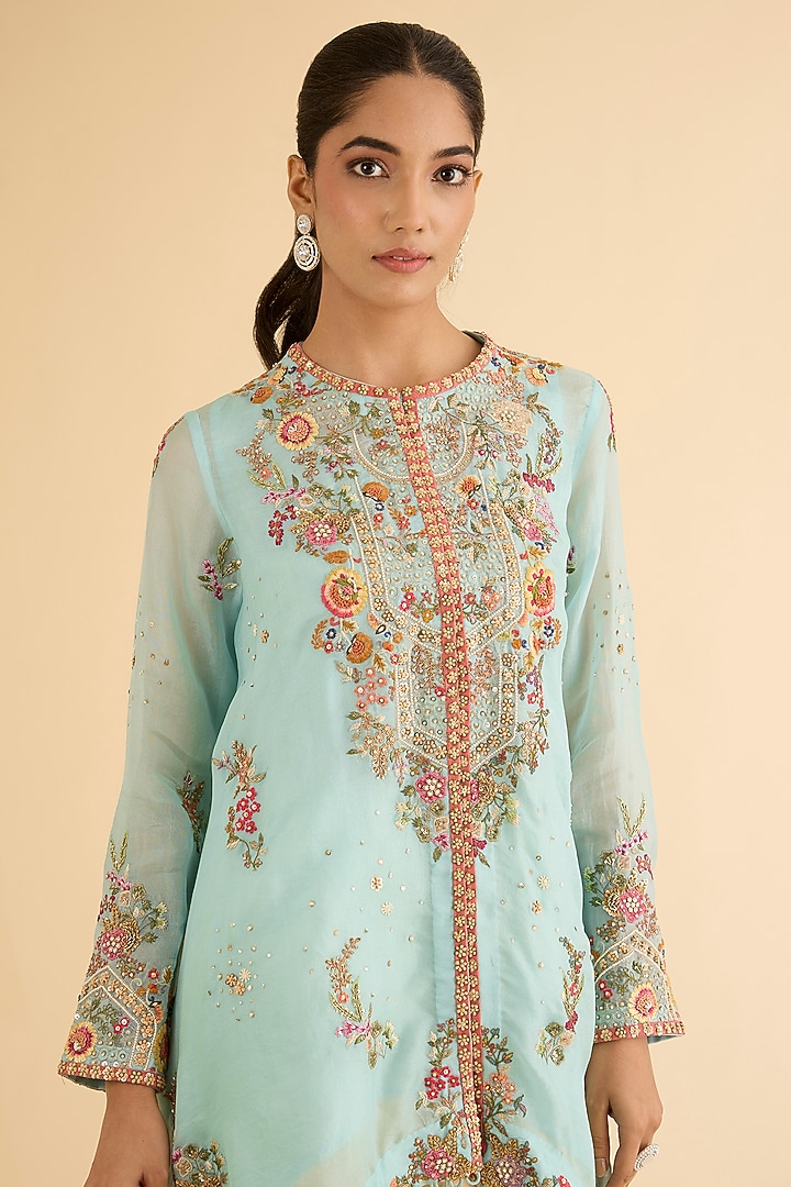 Aqua Blue Organza Hand & Machine Embroidered High-Low Kurta Set by Petticoat Lane at Pernia's Pop Up Shop