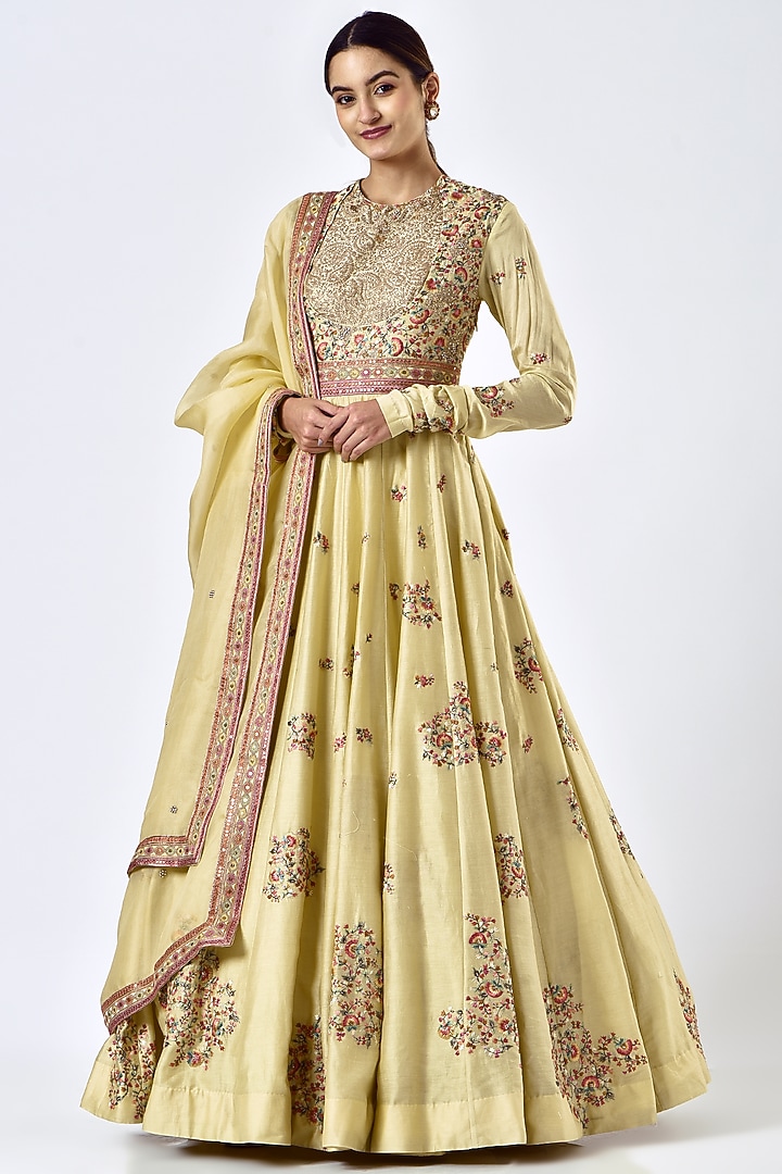 Faded Yellow Chanderi Kalidar Bridal Anarkali Set by Petticoat Lane at Pernia's Pop Up Shop