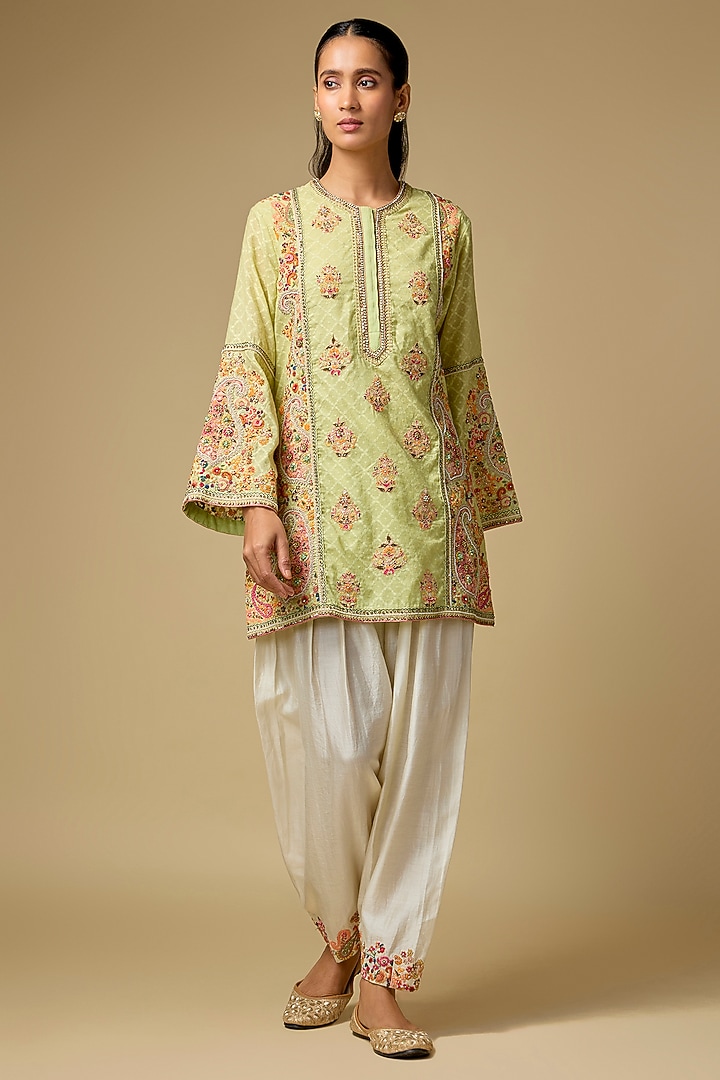 Pista Green Chanderi Dori Embroidered Kurta Set by Petticoat Lane at Pernia's Pop Up Shop