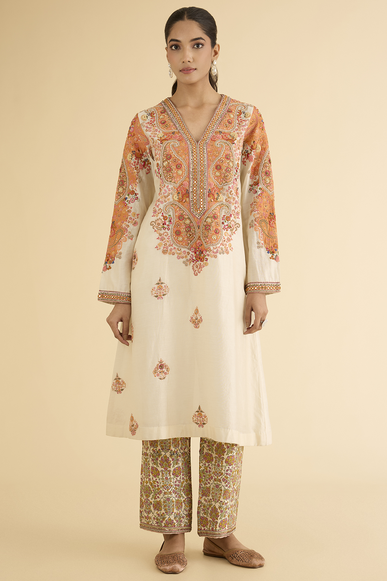 Ivory Chanderi Patchwork & Printed Kurta Set by Petticoat Lane at Pernia's Pop Up Shop