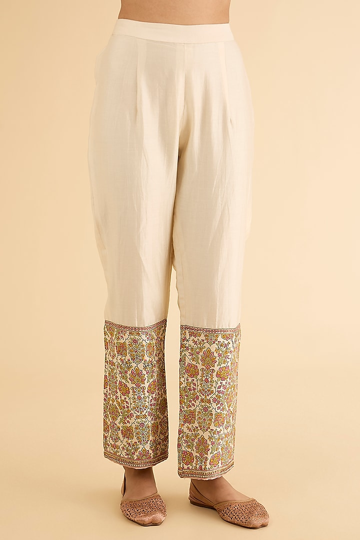 Ivory Chanderi Patchwork & Printed Kurta Set by Petticoat Lane at Pernia's Pop Up Shop