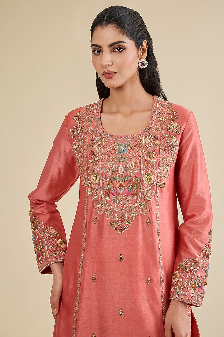 Peach Chanderi Short Phiran Kurta Set by Petticoat Lane at Pernia's Pop Up Shop