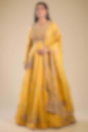 Yellow Chanderi Hand & Machine Embroidered Kalidar Bridal Anarkali Set by Petticoat Lane at Pernia's Pop Up Shop