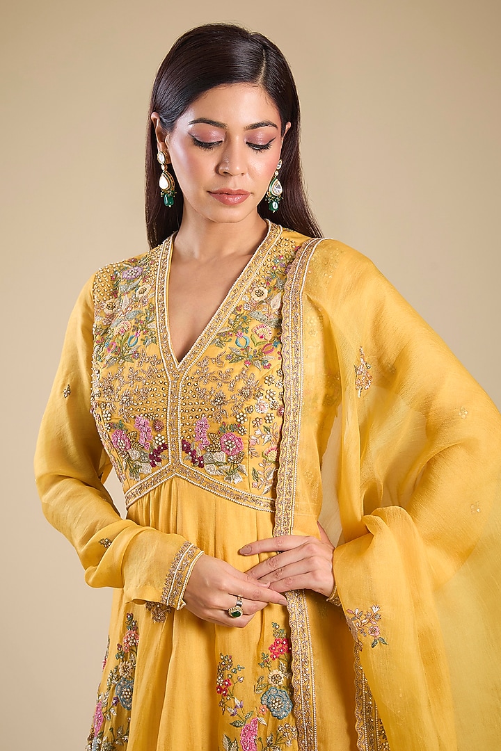 Yellow Chanderi Hand & Machine Embroidered Kalidar Bridal Anarkali Set by Petticoat Lane at Pernia's Pop Up Shop