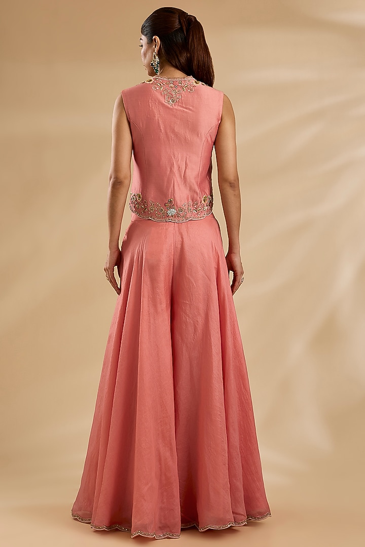 Peach Chanderi & Organza Cape Set by Petticoat Lane at Pernia's Pop Up Shop
