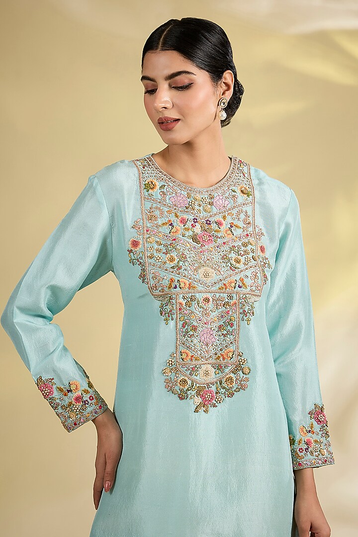 Aqua Satin & Dupion Silk Phulkari Embroidered Asymmetrical Kurta Set by Petticoat Lane at Pernia's Pop Up Shop