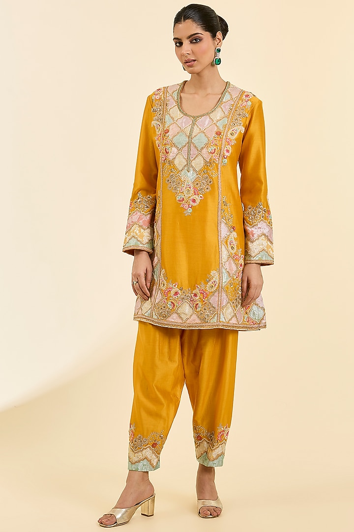 Mustard Brocade & Chanderi Patchwork Kurta Set by Petticoat Lane at Pernia's Pop Up Shop