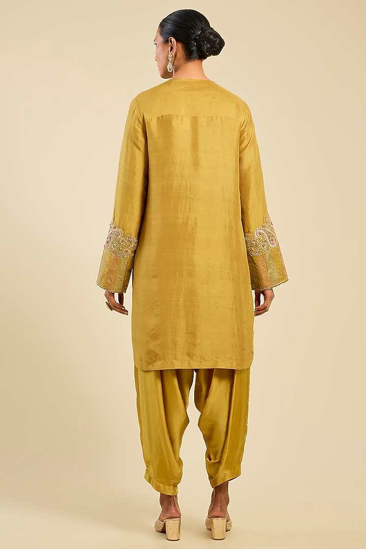 Mehendi Green Dupion & Satin Dhoti Set by Petticoat Lane at Pernia's Pop Up Shop