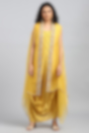 Yellow Embroidered Cowl Kurta With Cape by Petticoat Lane at Pernia's Pop Up Shop