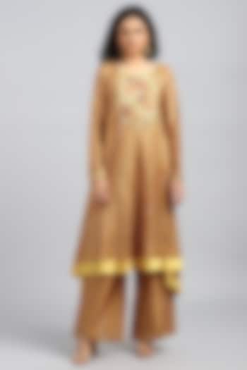 Yellow Digital Printed & Embroidered Kurta Set by Petticoat Lane at Pernia's Pop Up Shop