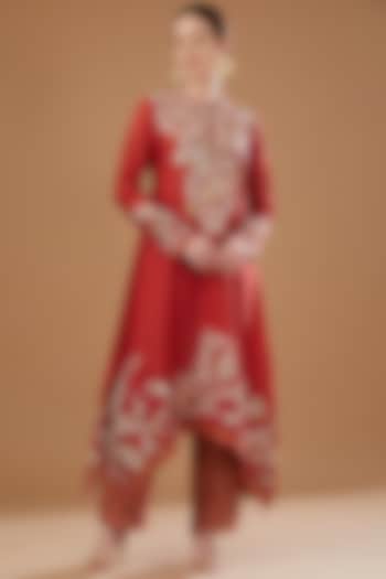 Red Chanderi Embroidered Kurta Set by Petticoat Lane