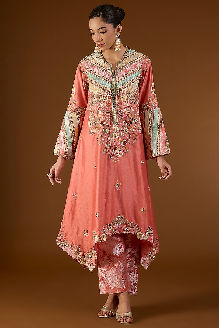 Peach Brocade Patchwork Hanky Kurta Set by Petticoat Lane at Pernia's Pop Up Shop