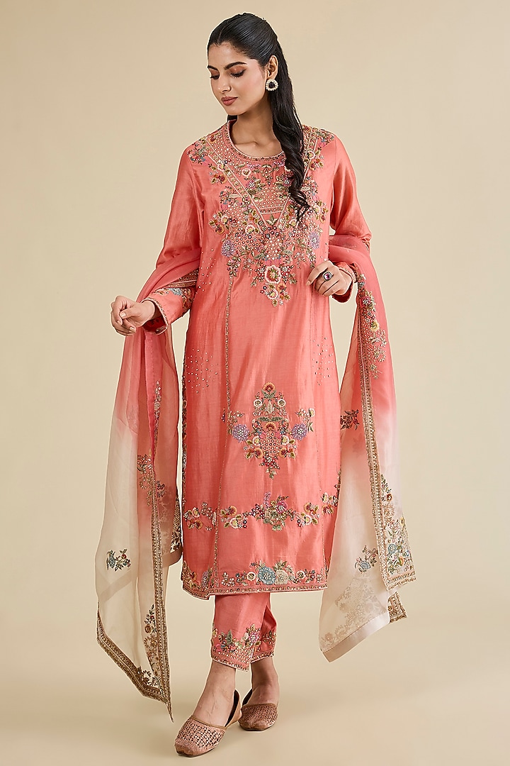 Peach Chanderi Hand Embroidered Kurta Set by Petticoat Lane at Pernia's Pop Up Shop