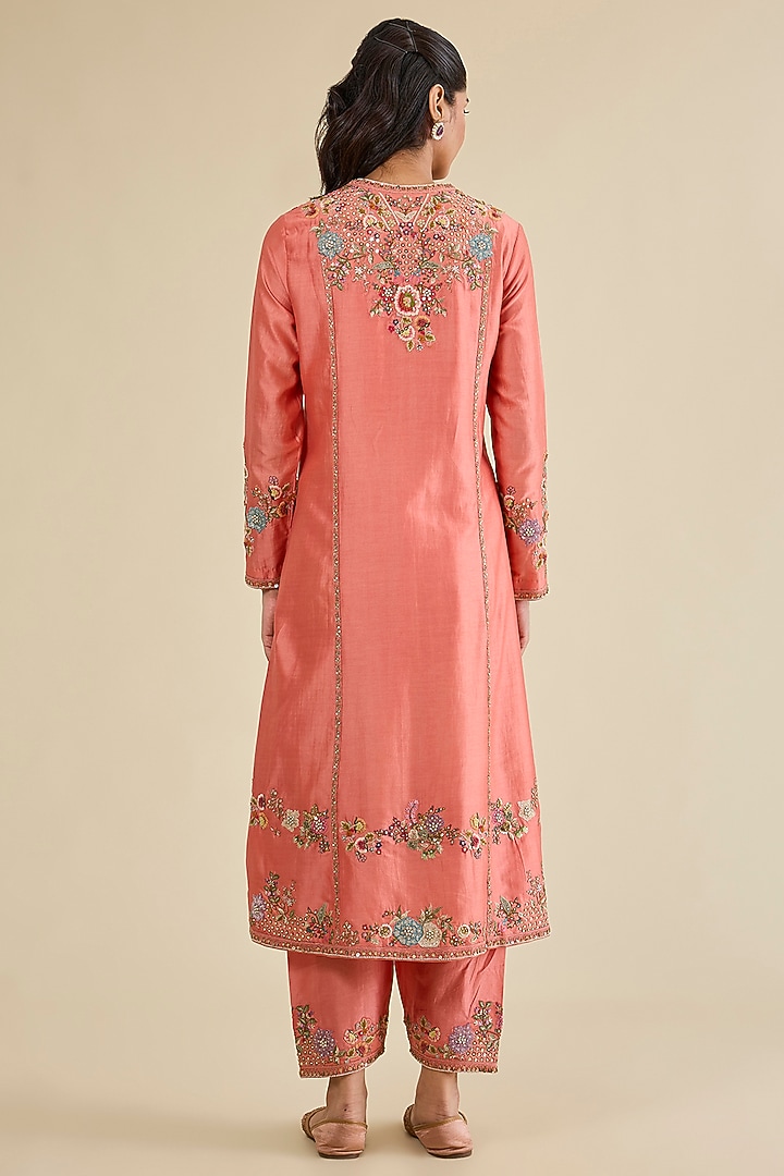 Peach Chanderi Hand Embroidered Kurta Set by Petticoat Lane at Pernia's Pop Up Shop