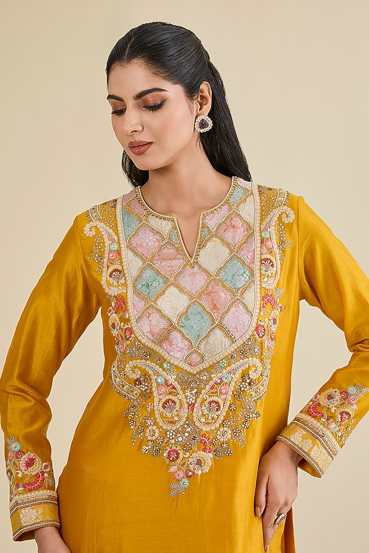 Mustard Chanderi & Brocade Patchwork Kurta Set by Petticoat Lane at Pernia's Pop Up Shop