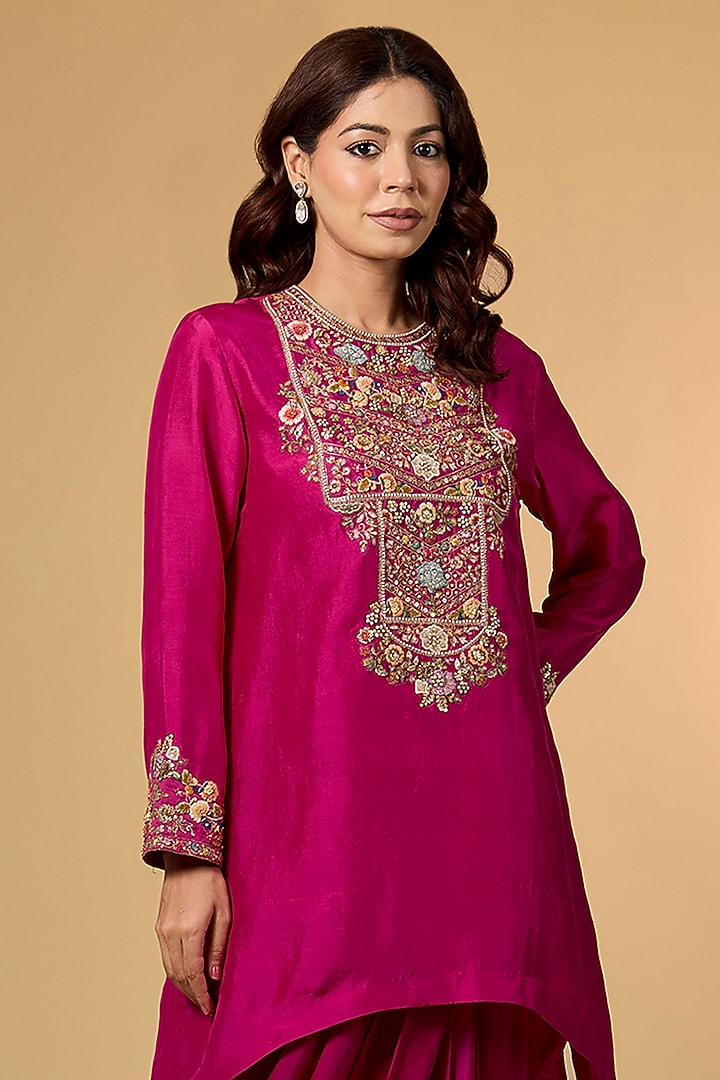 Fuchsia Pink Dupion Silk Hand & Machine Embroidered Kurta Set by Petticoat Lane at Pernia's Pop Up Shop