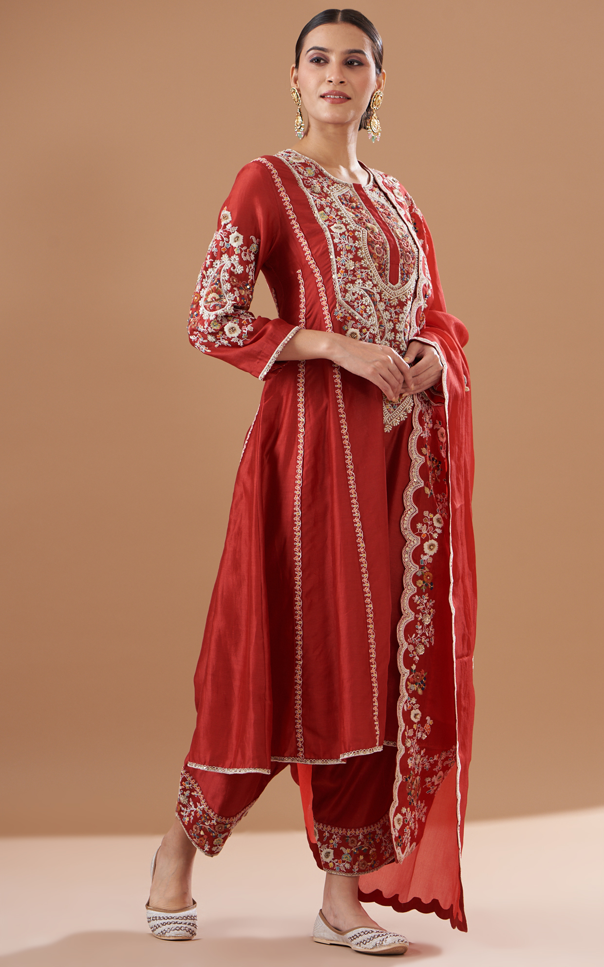 Red Chanderi Kurta Set by Petticoat Lane at Pernia's Pop Up Shop