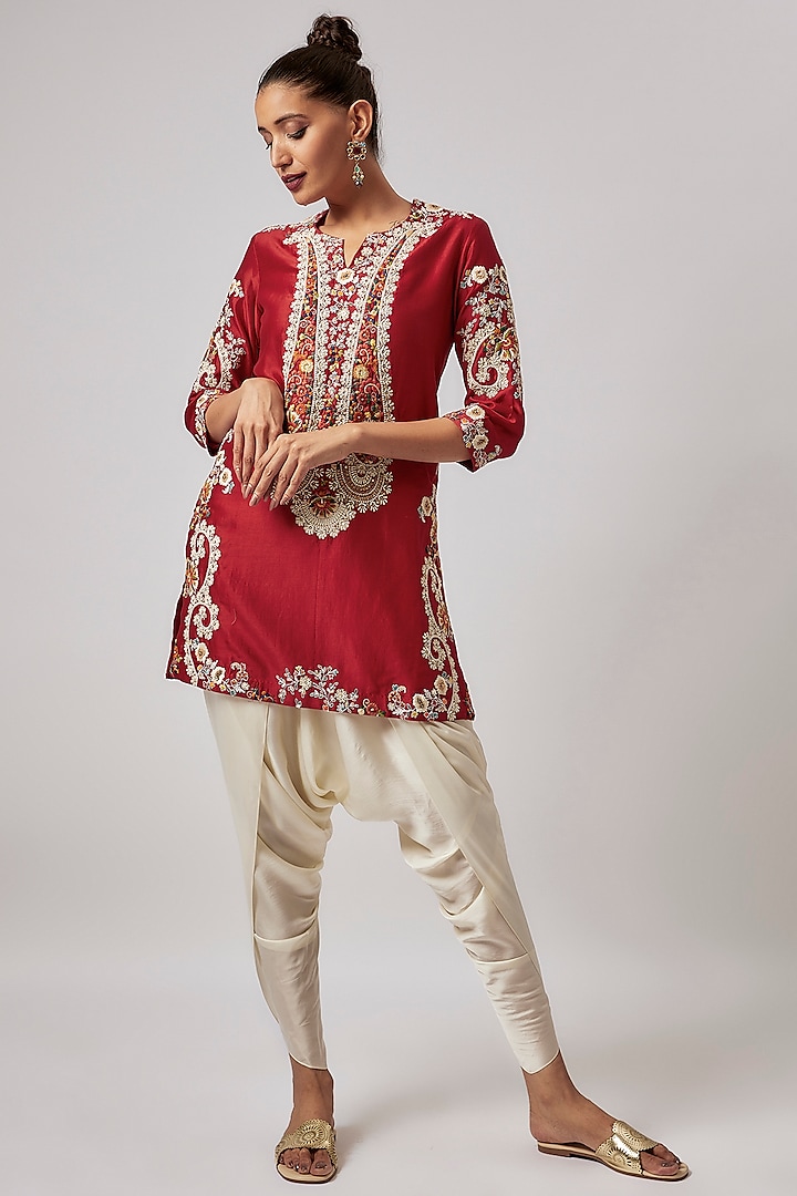 Red Chanderi Embroidered Kurta Set by Petticoat Lane