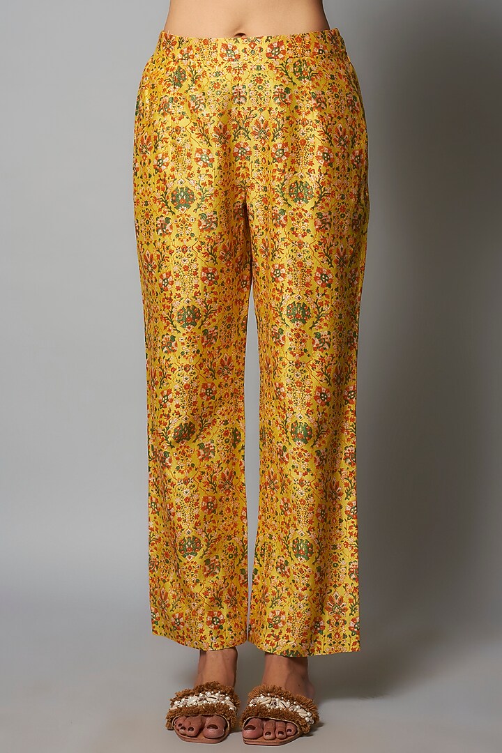 Yellow Chanderi Printed Crushed Kalidar Wedding Anarkali Set by Petticoat Lane at Pernia's Pop Up Shop