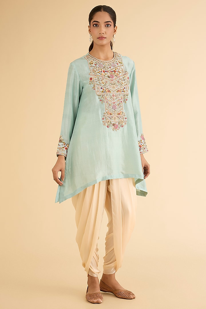 Aqua Blue Dupion Silk Hand & Machine Embroidered Asymmetrical Kurta Set by Petticoat Lane at Pernia's Pop Up Shop
