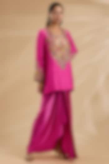 Fuchsia Pink Dupion & Satin Patchwork Kurta Set by Petticoat Lane at Pernia's Pop Up Shop