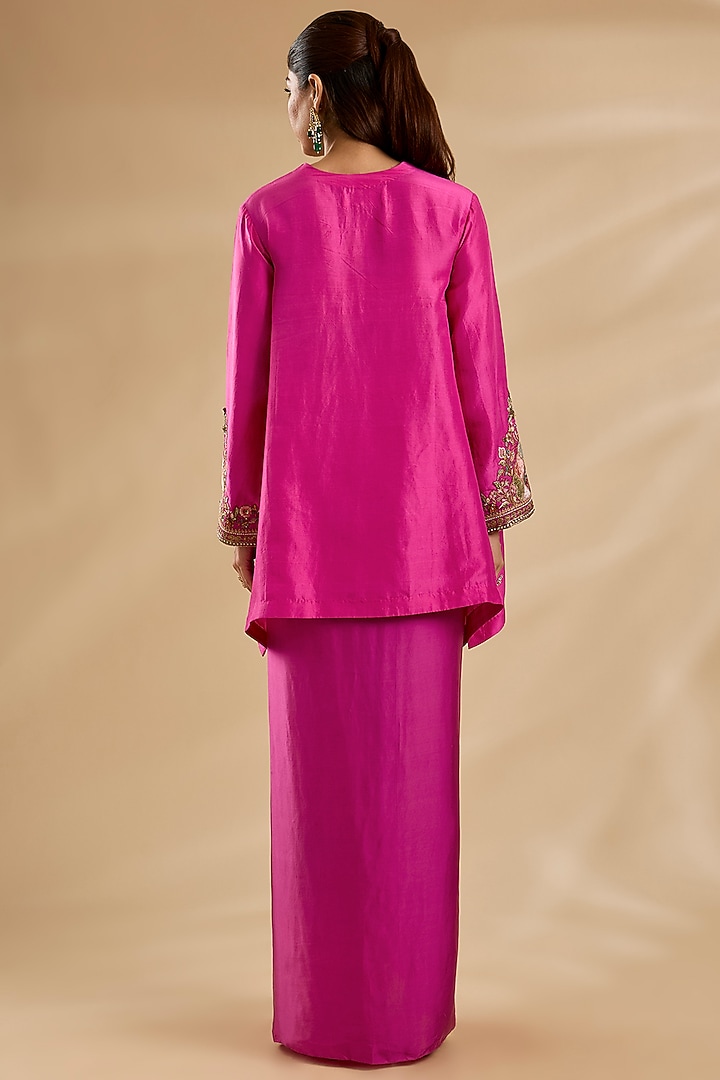 Fuchsia Pink Dupion & Satin Patchwork Kurta Set by Petticoat Lane at Pernia's Pop Up Shop