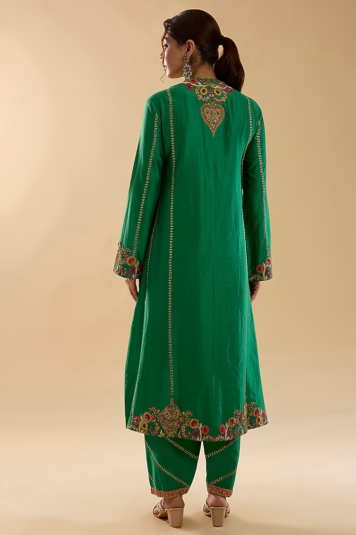 Green Chanderi Hand & Machine Embroidered A-Line Kurta Set by Petticoat Lane at Pernia's Pop Up Shop